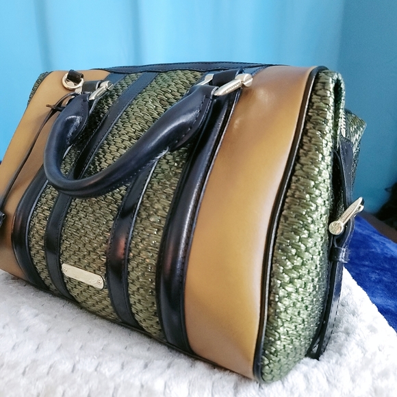 Burberry Asparagus Satchel Handbag - Picture 9 of 9